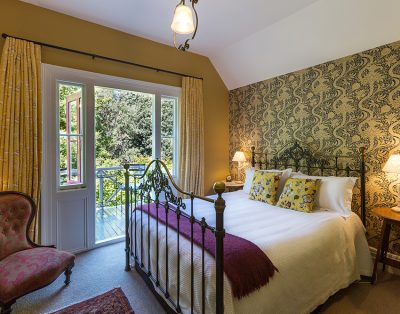 Shepherd Room Beaufort House Akaroa